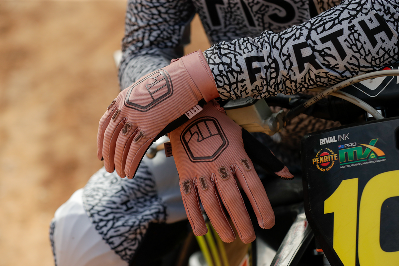 FIST HANDWEAR Strapped Earth Stocker Gloves - Tan - XL F-GS-01527-XL