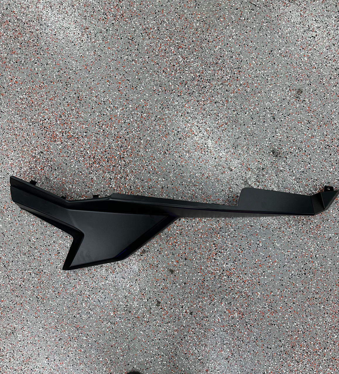 POLARIS FENDER OUTER,PNT,RH,STLTH BLK (GARAGE SALE)