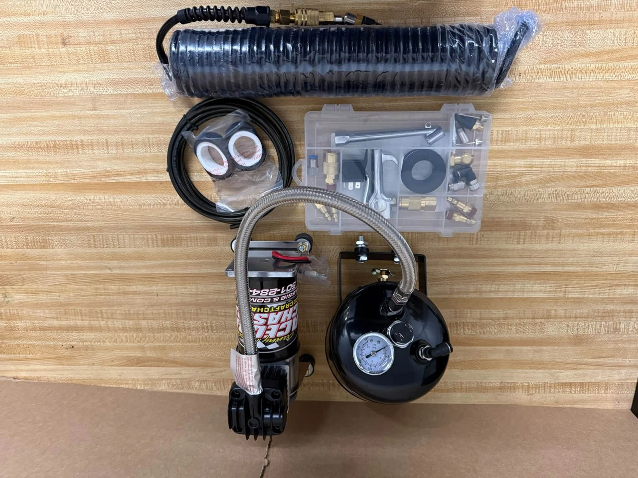 DNRC On Board ULTIMATE Air Compressor Kit, 140lb working Pressure, 150 psi max 