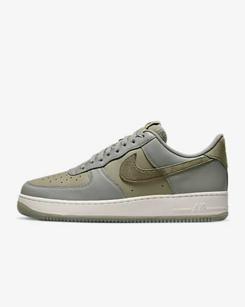 Nike Air Force 1 '07 LV8 b5d355a2-e244-42fb-9a20-9a558aab3d59