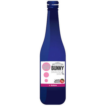 Banzai Bunny White Peach Sparkling Junmai Sake 300ml Banzai Bunny White Peach Sparkling Junmai Sake 300ml