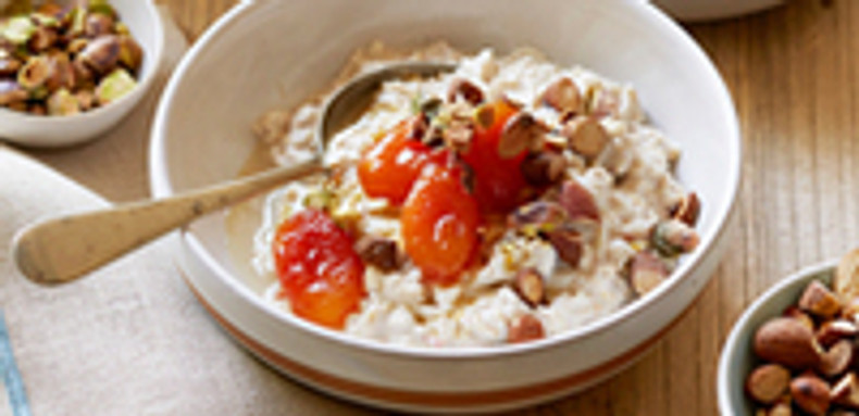 Bircher Muesli with Apple, Sultanas and Almonds