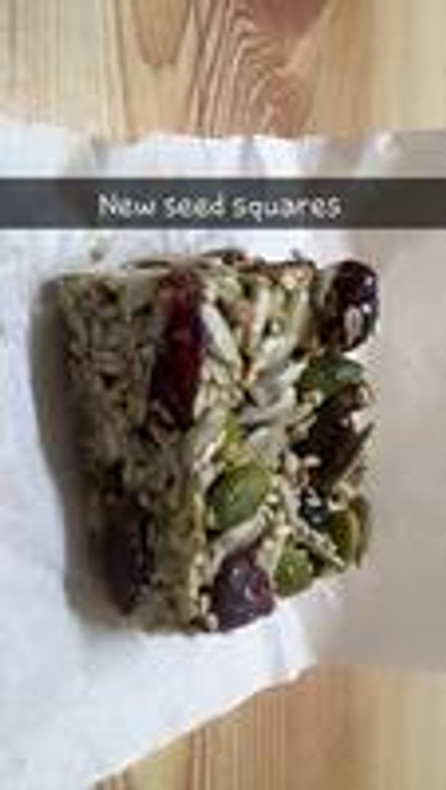 HEALTHY SEEDY SQUARES