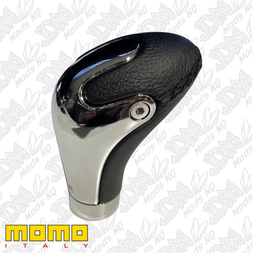 Momo Gear Knob Tomawahk Chrome Black Leather