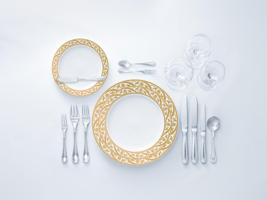 Decore Collection Tableware Set of 40 White Party Plates w/ Gold Paisley Swirls