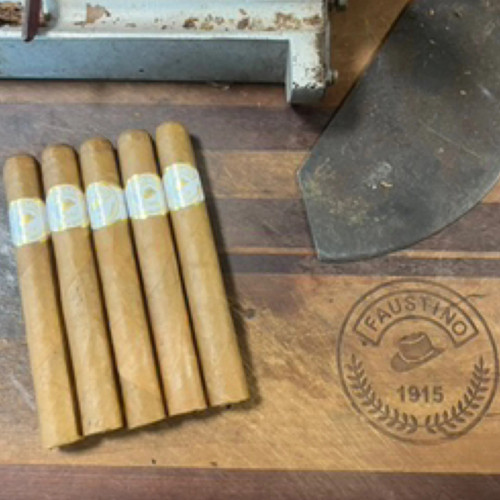Wrapper: Connecticut Ecuadorian

Filler: Dominican & Nicaraguan

Binder: Dominican

Tasting Notes: Creamy, Woody, & Nutty

Box Count: 20