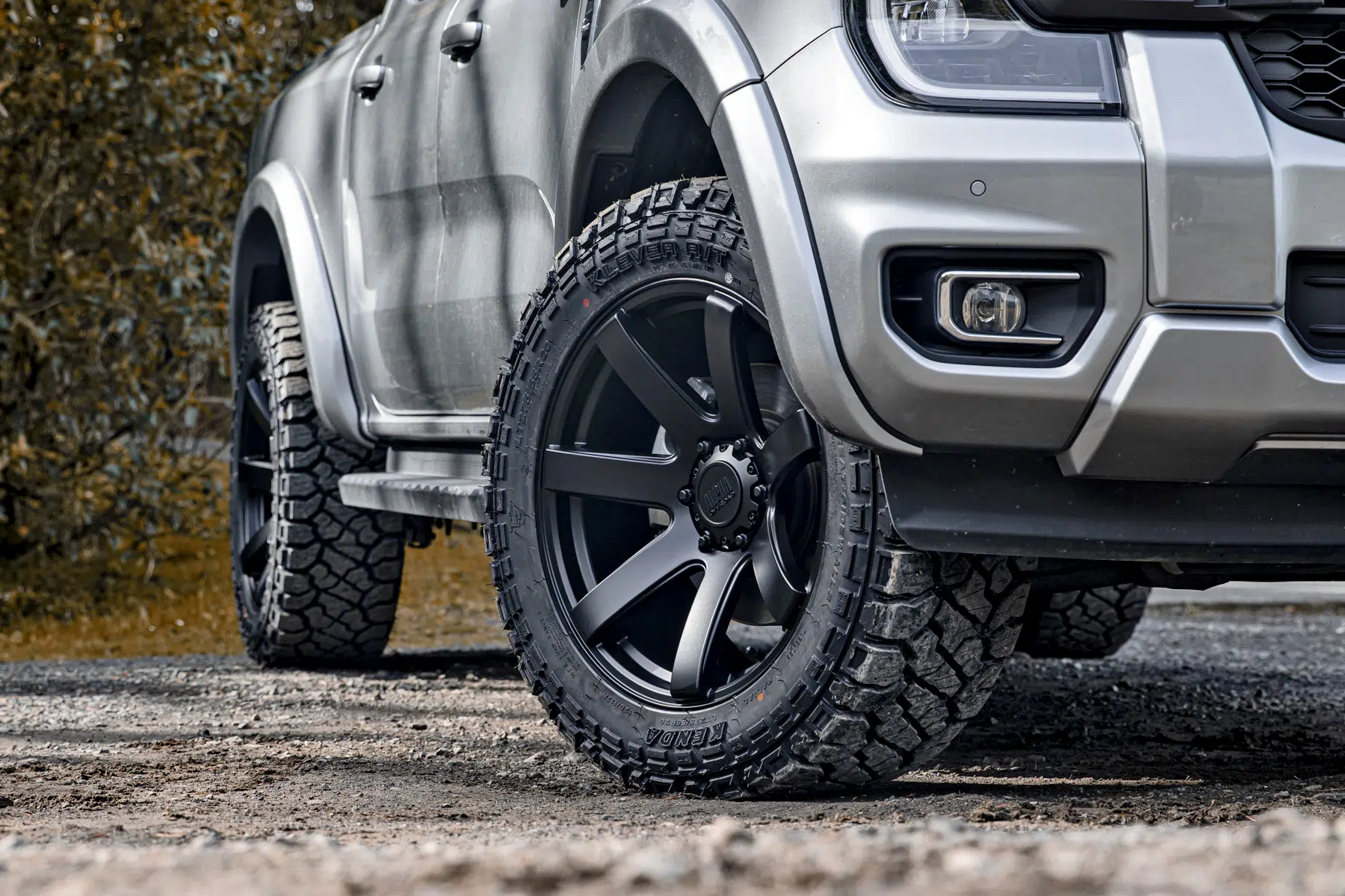 Kenda KLEVER R/T KR601 – Dominate the Dirt. Rule the Road.
