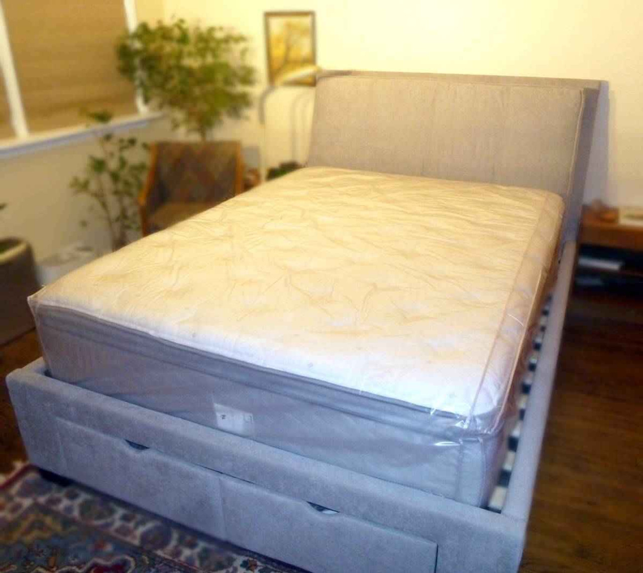 8 gauge vinyl mattress cover