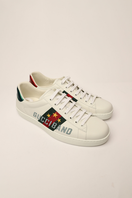 GUCCI ACE SNEAKERS WHITE LOW TOP SILHOUETTEE GREEN&RED WEB STRIPE WITH GUCCIBAND AND STAR EMBROIDERY FULL SET