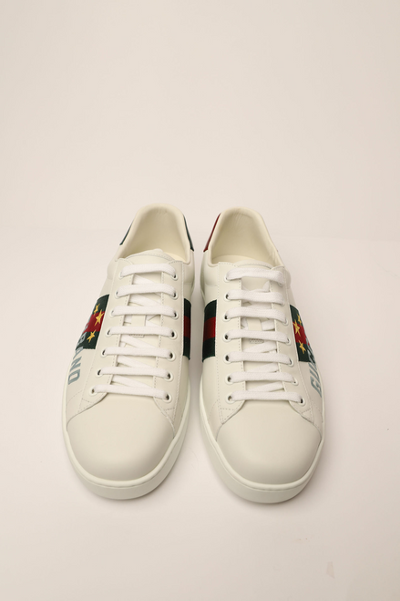 GUCCI ACE SNEAKERS WHITE LOW TOP SILHOUETTEE GREEN&RED WEB STRIPE WITH GUCCIBAND AND STAR EMBROIDERY FULL SET