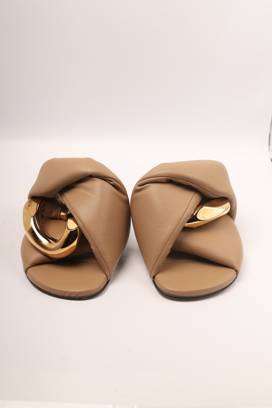 QUILTED CROSS OVER FLAT