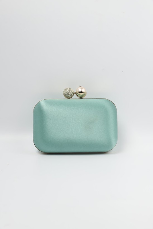 SMOKE GREEN SATIN CLUTCH GREEN