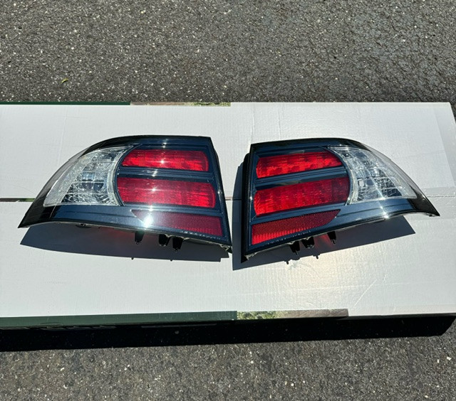 USED Custom Acura TL tail lights. 2004-2008