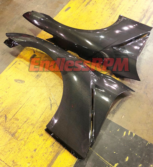 Nissan GTR Carbon Fiber Fenders - 2009-2015 