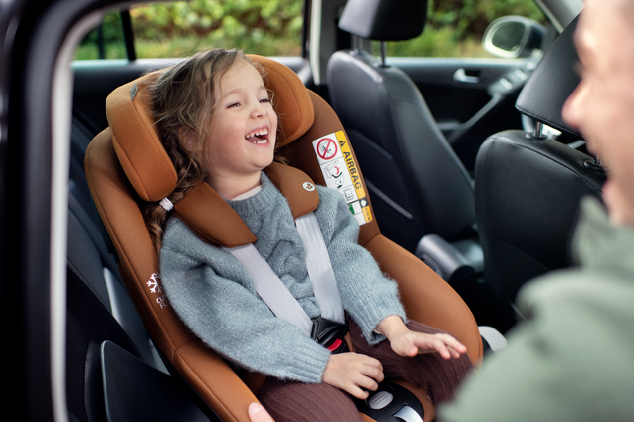 Order the Maxi-Cosi Pearl 360 Car Seat online - Baby Plus