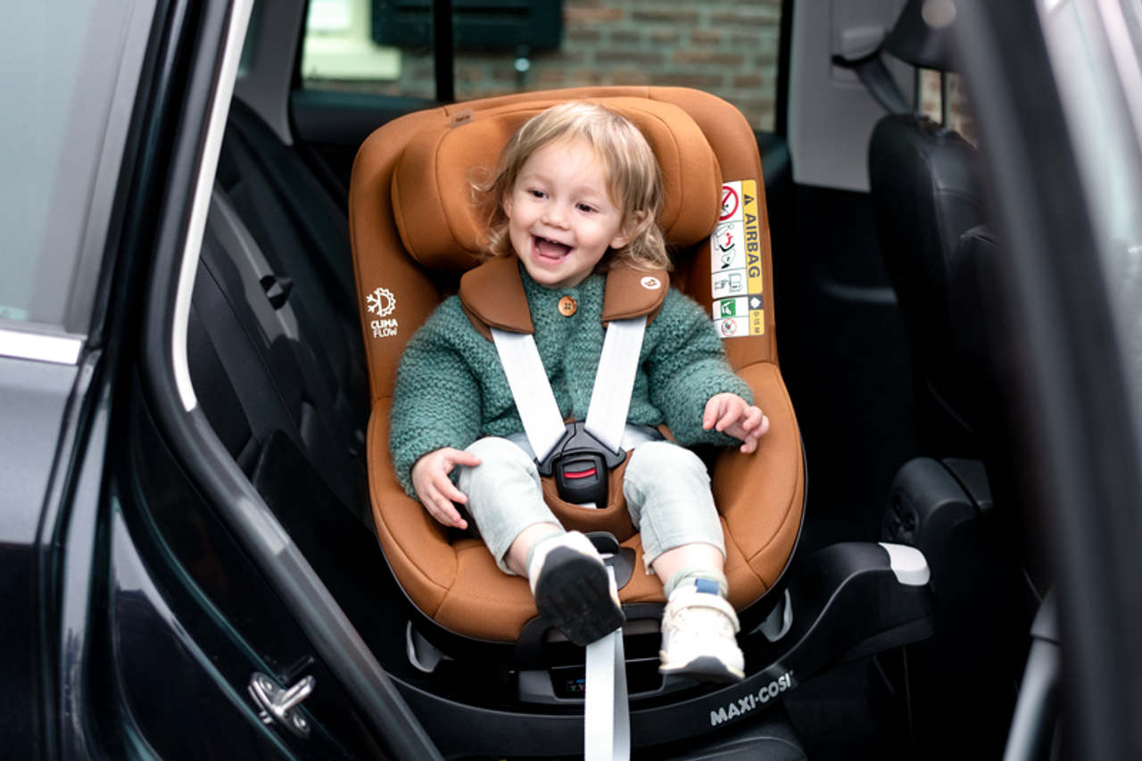 Maxi-Cosi Car Seat - MC Pearl 360 Authentic - Cognac