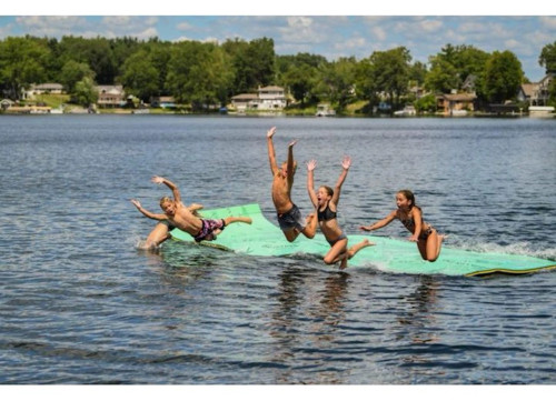 AQUA LILY BULLFROG LILY PAD 30FT X 6FT X 1 3/4IN (3 LAYER)|BF30