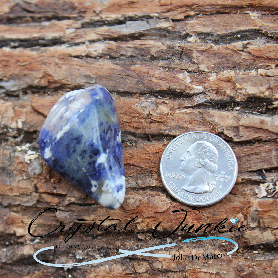 sodalite-quarter.jpg