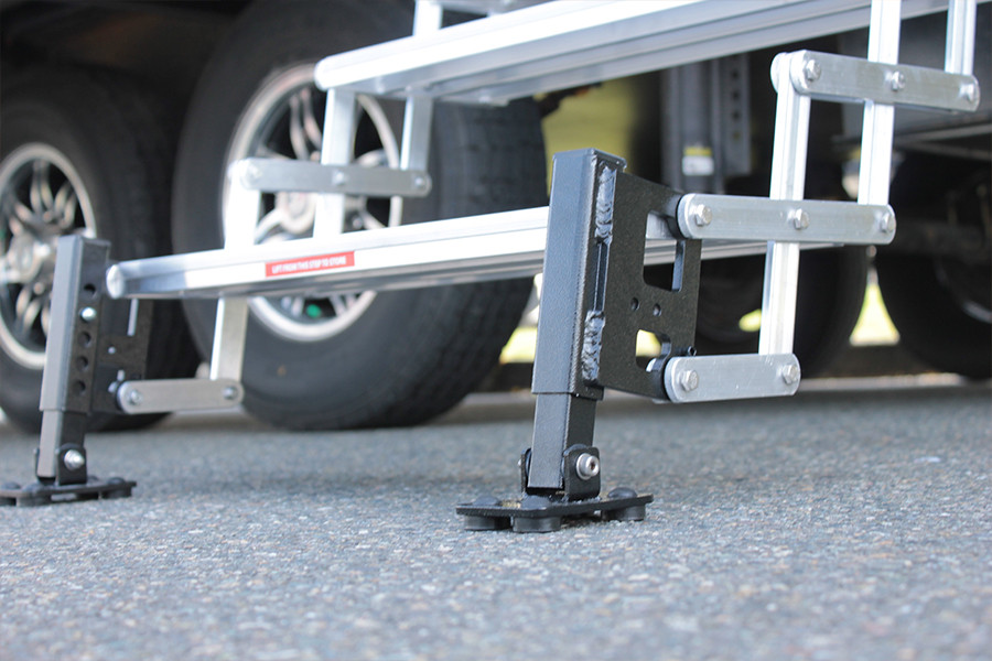 TORKLIFT A8000 All Terrain Landing Gear for all GlowSteps 