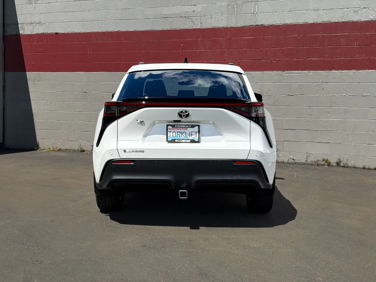 X6058SZ Toyota bZ4X & bZ EcoHitch — 2022 - 2027 — Stainless Steel