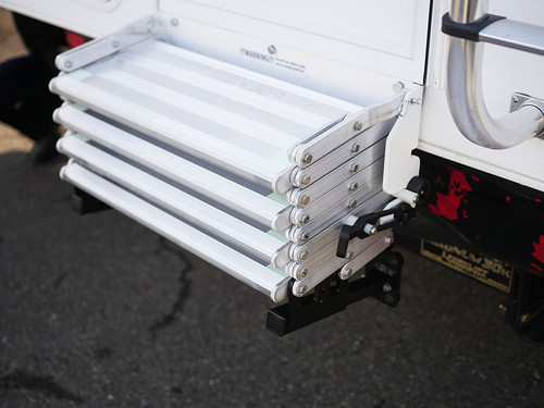 TORKLIFT A7843 GlowStep Stow N' Go 3 step with Landing Gear