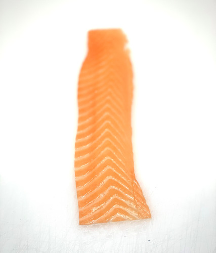 Premium long sliced smoked salmon – 500g