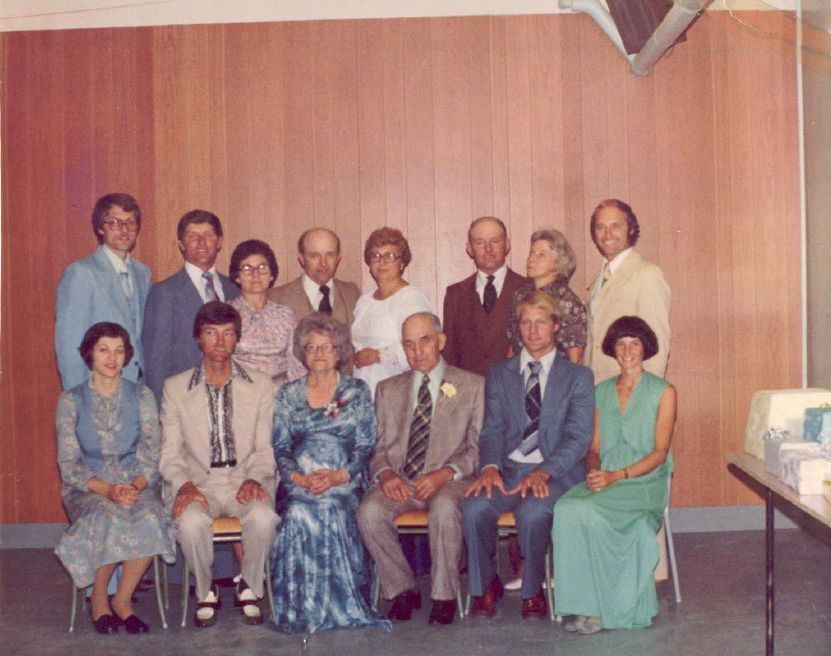2010-07-07-family-picture-1978-sons-with-wives.jpg