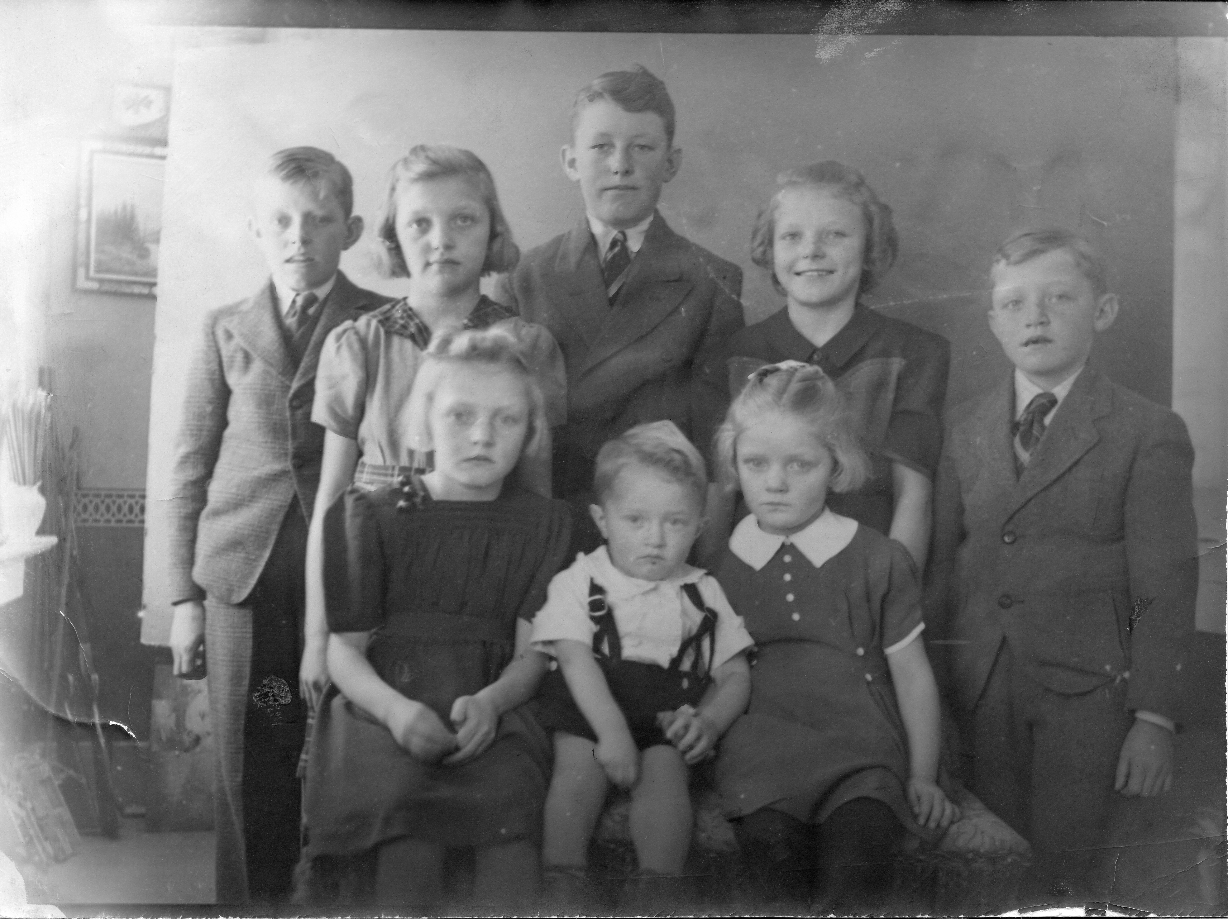 2020-10-26-simon-herauf-8-kids.jpg