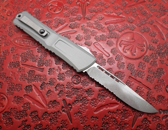 Microtech Combat Troodon OTF Automatic S/E Gen III Natural Clear Handle Stonewash Partial Serrated Blade