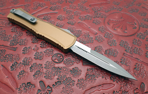 Microtech Hera II Mini OTF Automatic Knife Apocalyptic Double Edge Bayonet Blade, Tan Deep Engraved Aluminum Handle