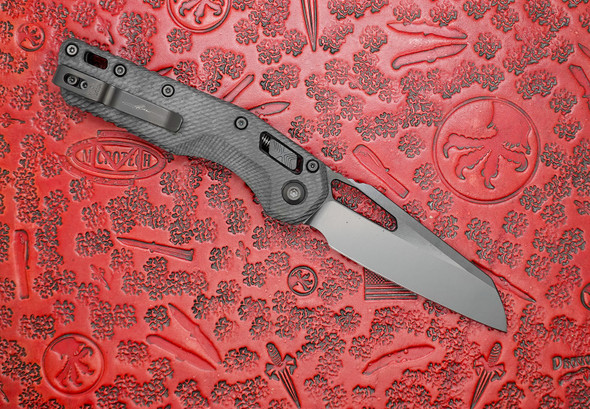 Microtech Signature Series MSI RAM-LOK Manual Folding Knife Black DLC Modified Sheepsfoot Plain Blade, Fluted Carbon Fiber Handles, AXIS/Crossbar Lock