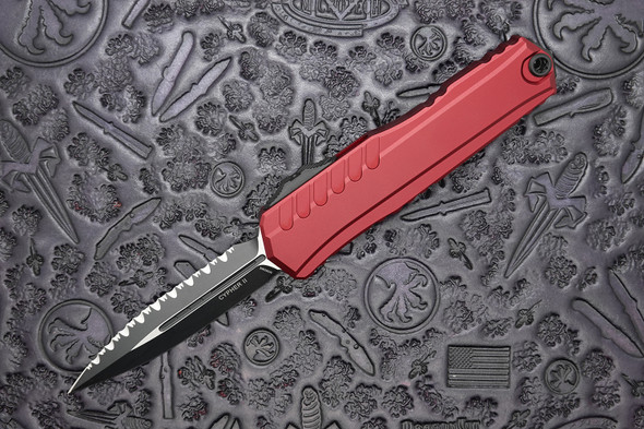 Microtech Cypher II OTF Auto – Merlot Aluminum | Tactical Black Full Serrated Dagger