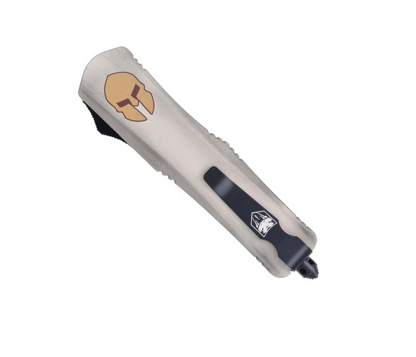 Reverse side of CobraTec Medium FS-3 Molon Labe OTF automatic knife with pocket clip
