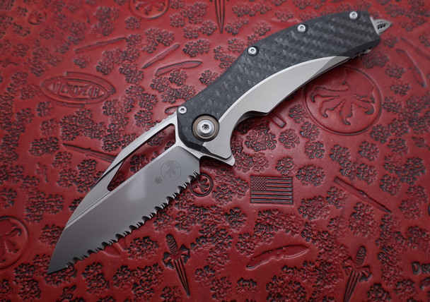 Microtech Matrix Titanium Handle Bead Blast Full Serrated Bronze Titanium Pivot Collar Carbon Fiber Scales Manual Folder Knife