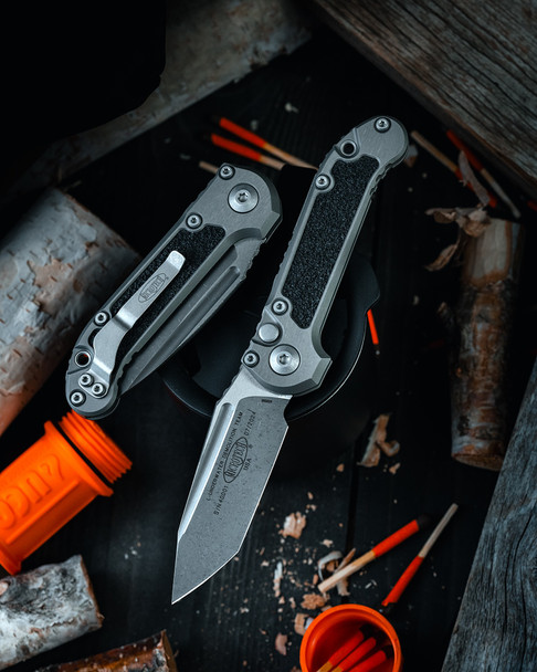 Microtech LUDT Tanto Edge Gen III Natural Clear Apocalyptic Standard Side Folder Automatic
