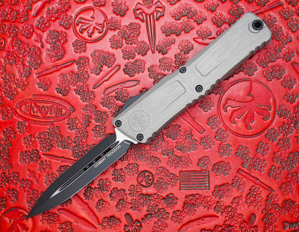 Microtech Combat Troodon Gen III OTF Automatic – Black Dagger Blade, Natural Clear Deep Engraved Handle
