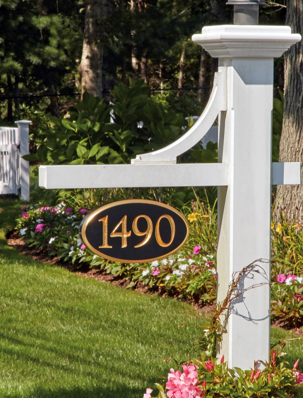 One-Sided Oval Sign - Medium
