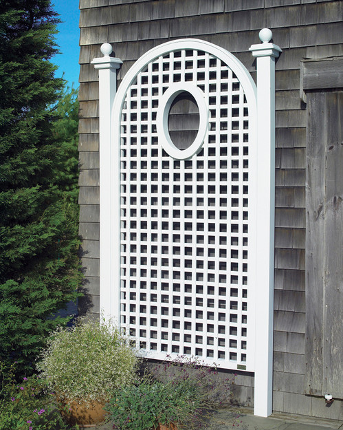 Lattice with Oval Cut-Out