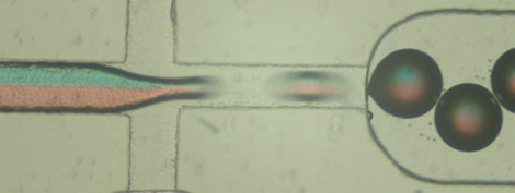 Review: Syringe Pump vs Pressure Controller for Microfluidic Droplet Generation