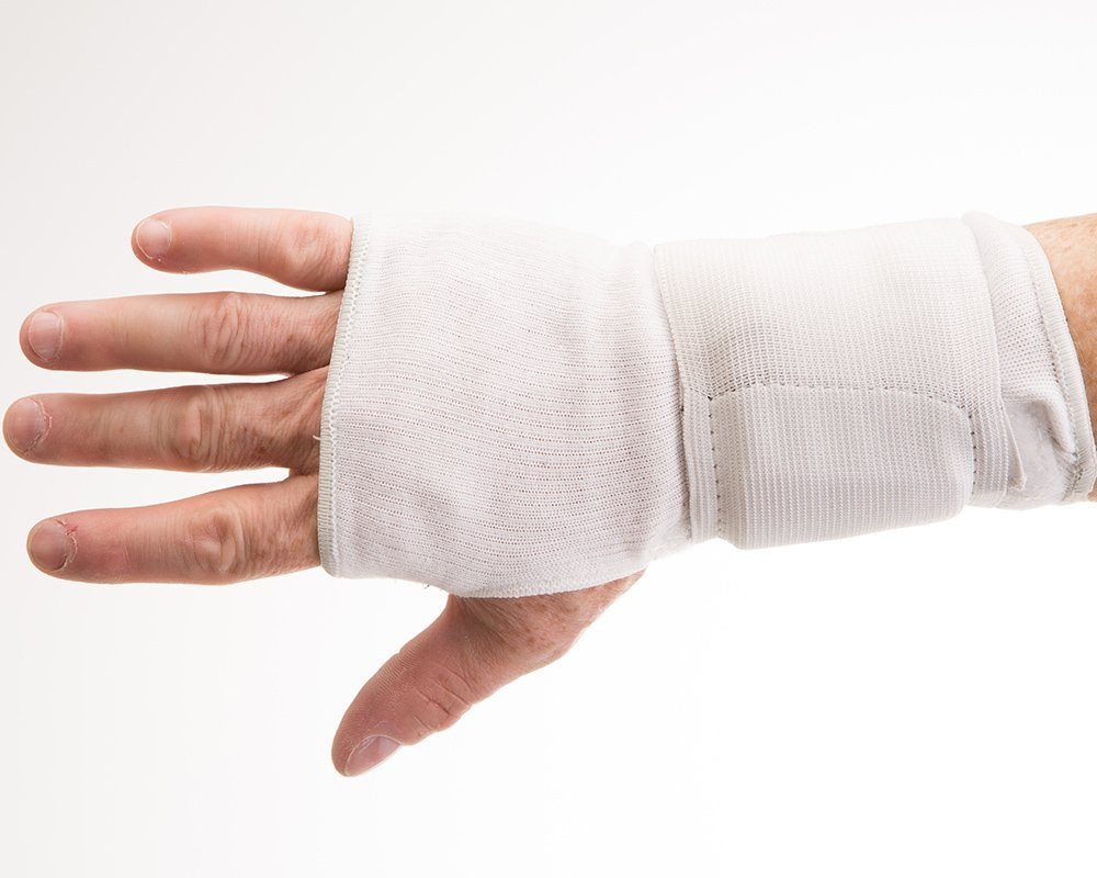 Impacto® Padded Knit Wrist Support 