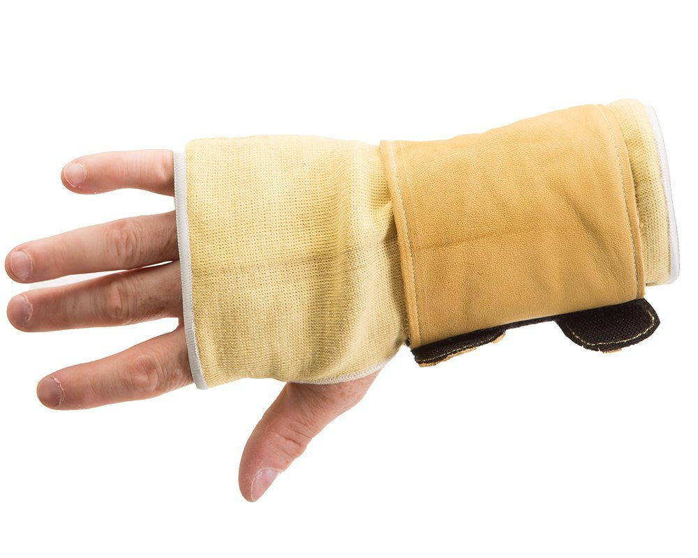 Impacto® Anti-Slash Wrist Support 