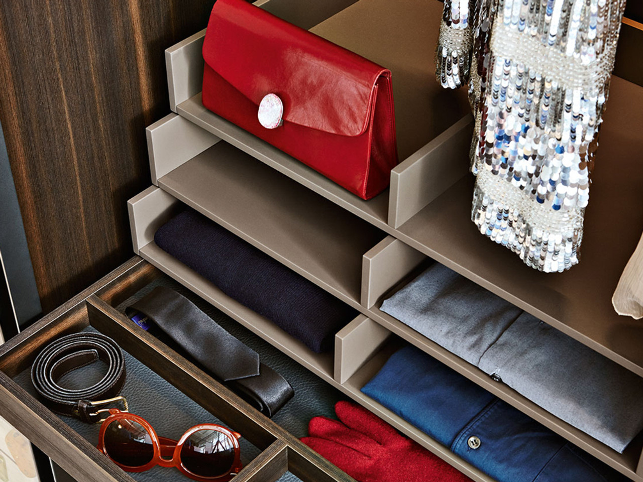 Molteni&C Gliss Master Window Wardrobes by Vincent Van Duysen