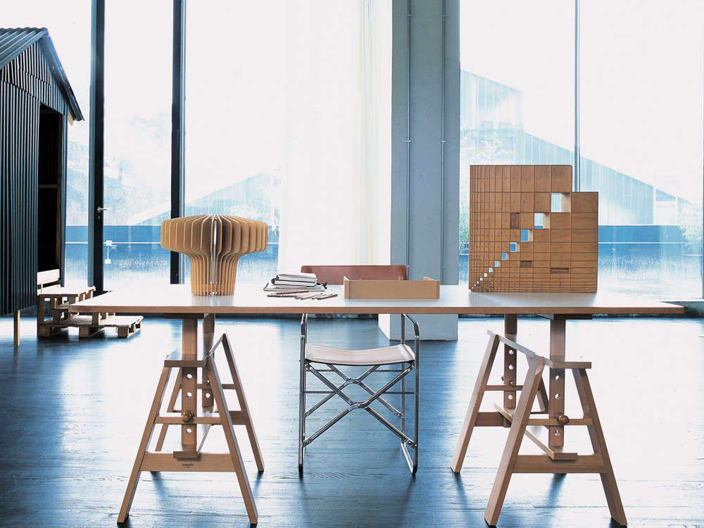 Zanotta Leonardo Dining Table by Achille Castiglioni