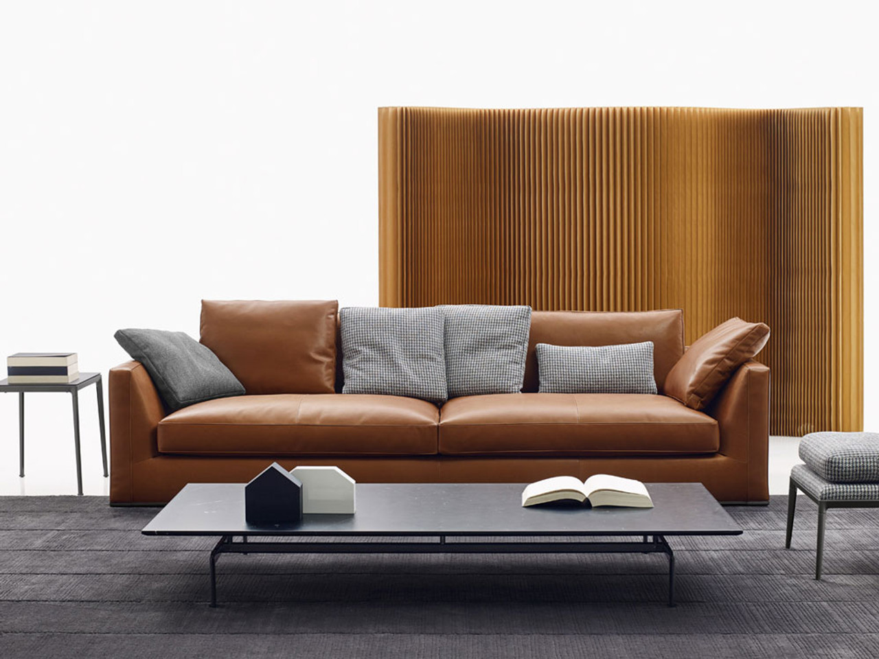 B&B Italia Richard Sofa by Antonio Citterio