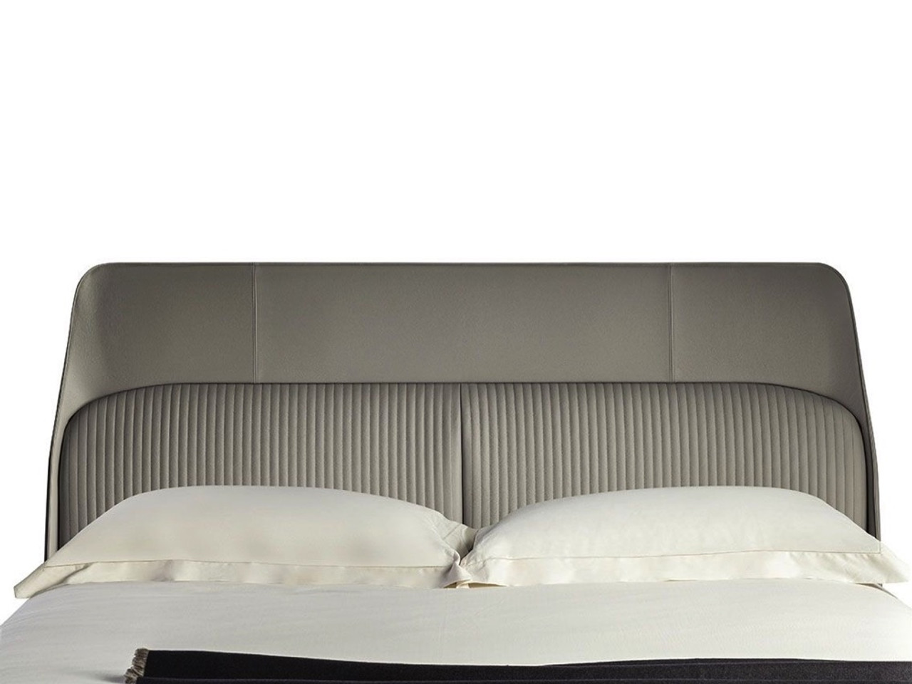 Poltrona Frau Coupé bed by GamFratesi