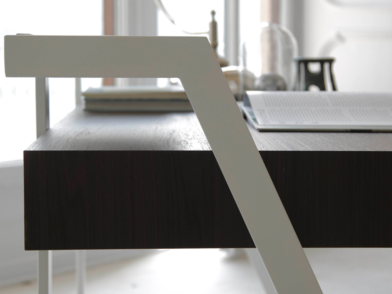 Bontempi Casa Zac Desk by R&D Bontempi