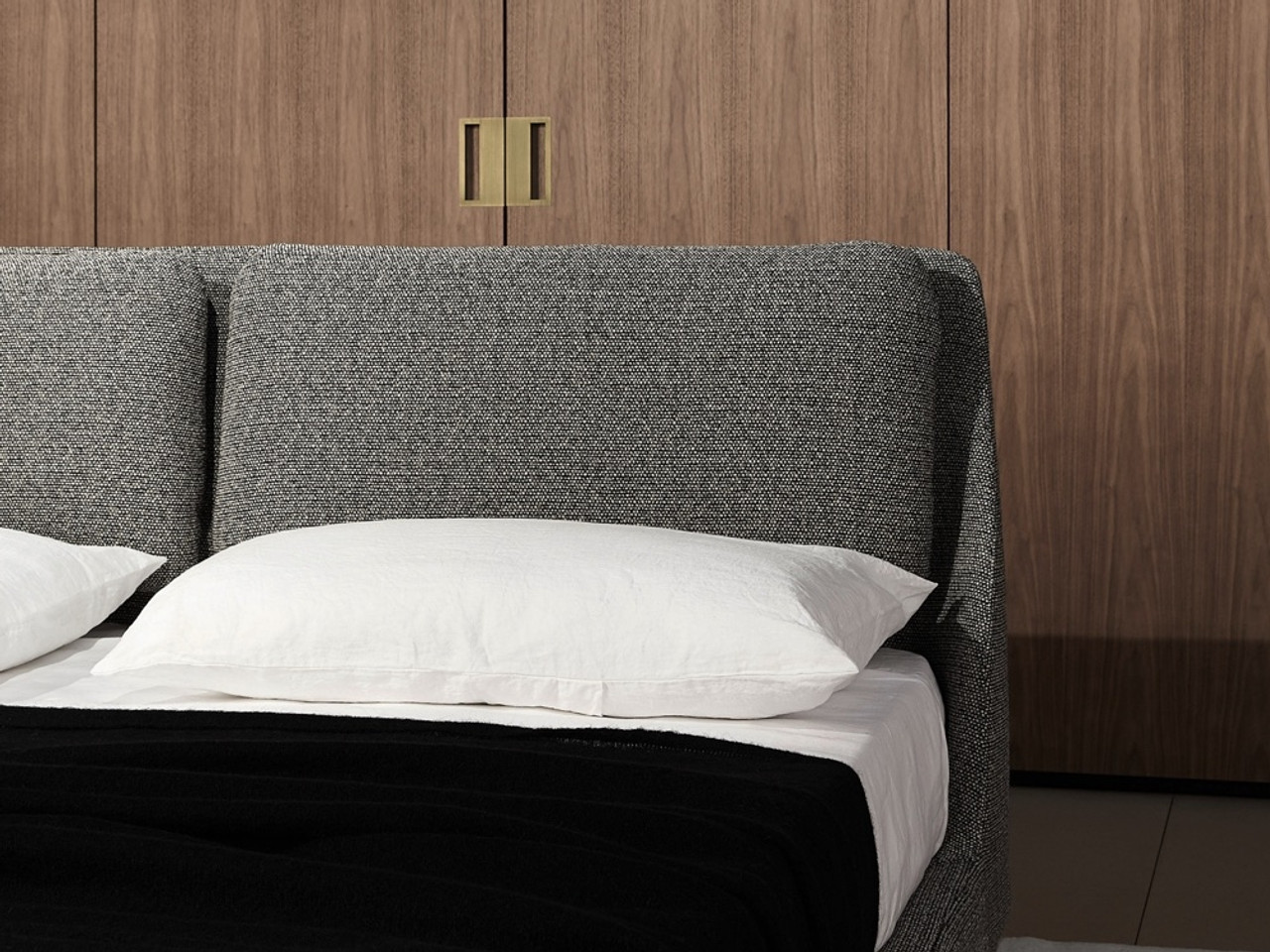 Makura Bed
