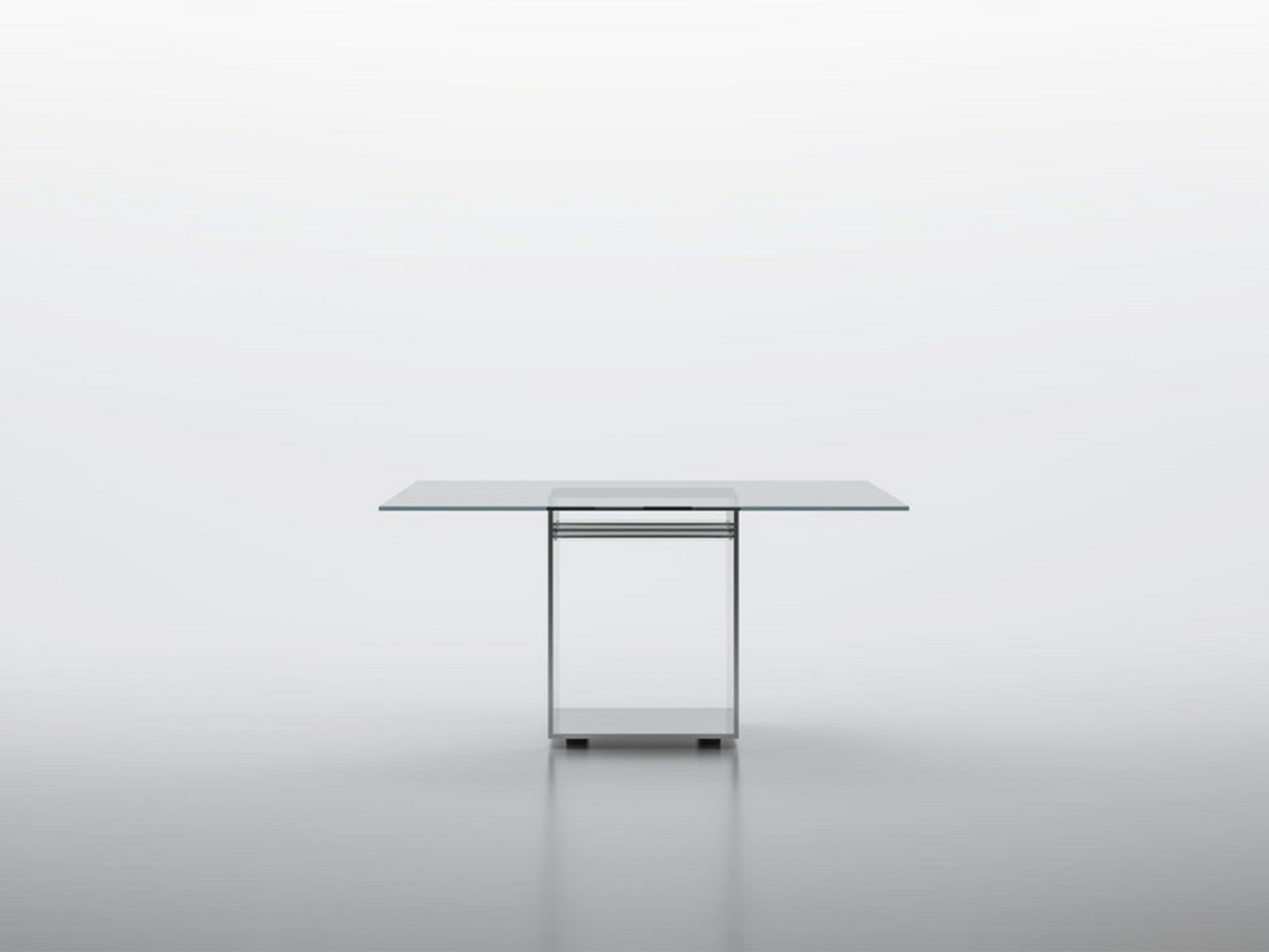 Glimm Dining Table