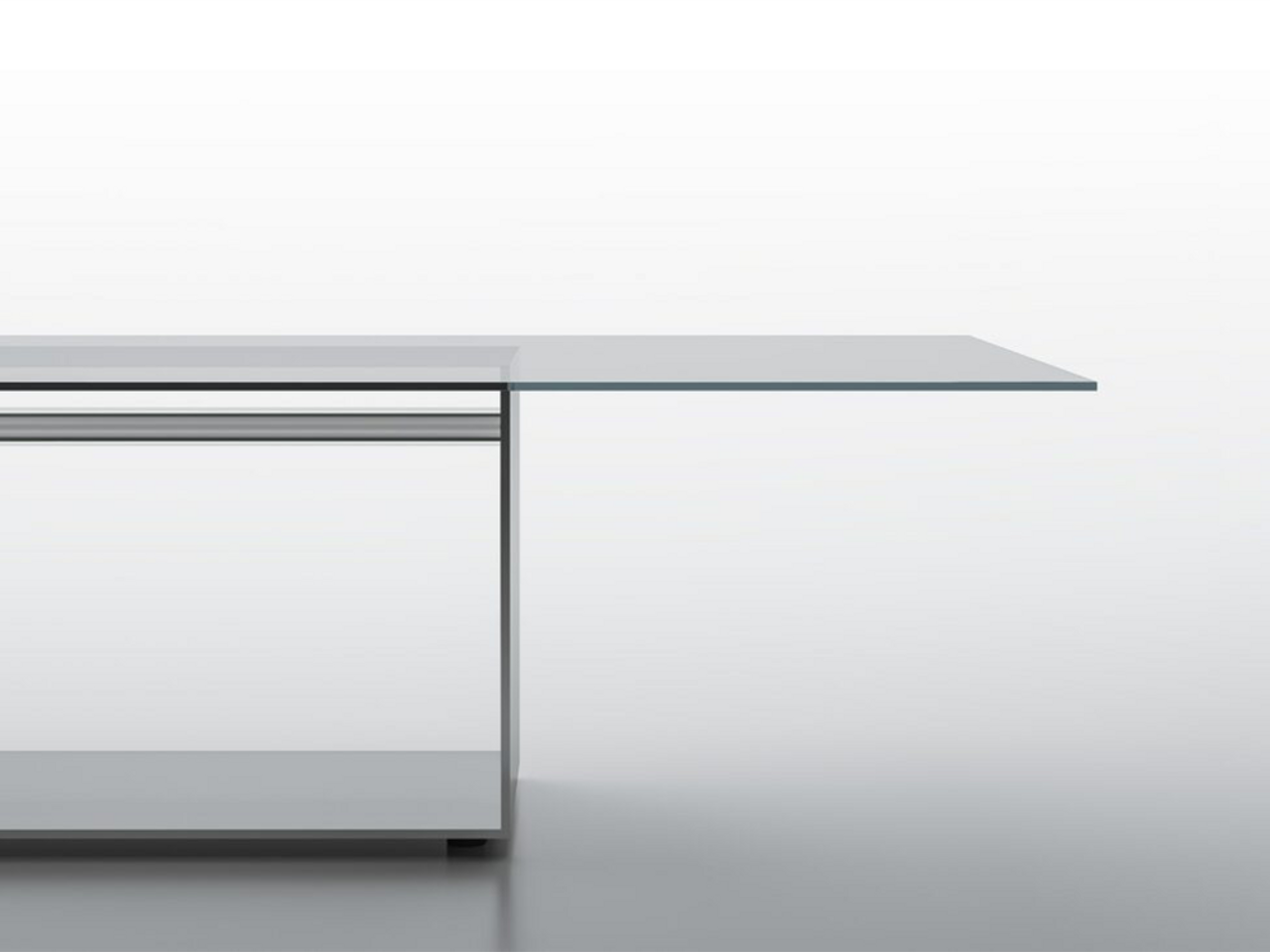 Glimm Dining Table