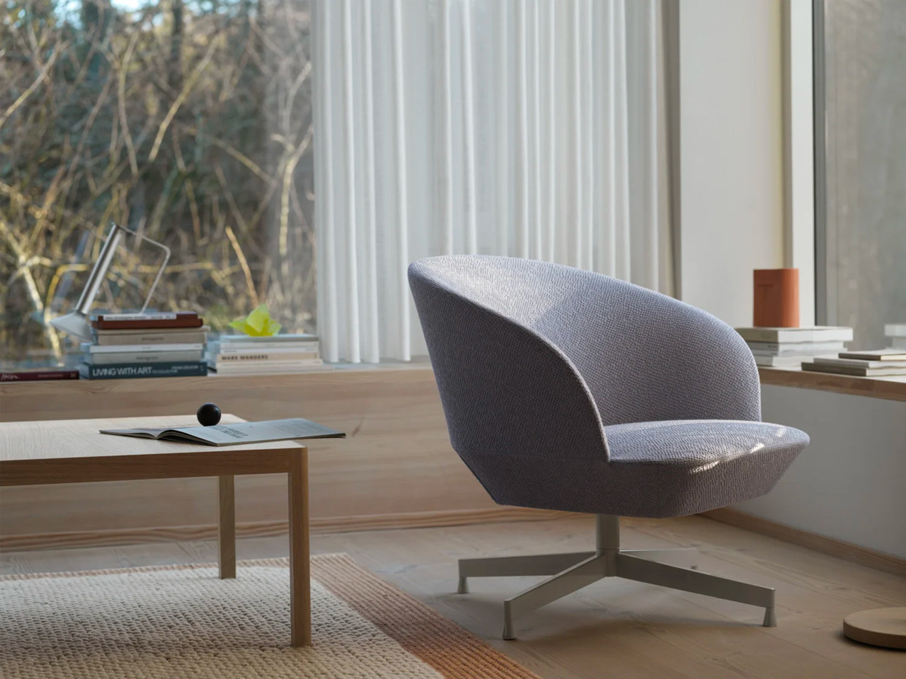 Oslo Swivel Lounge Chair
